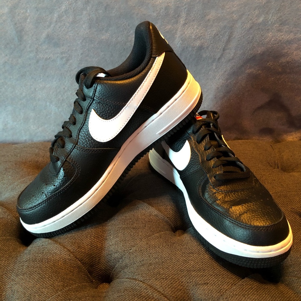 Like NEW!  Men’s Size 6 Nike Air Force 1